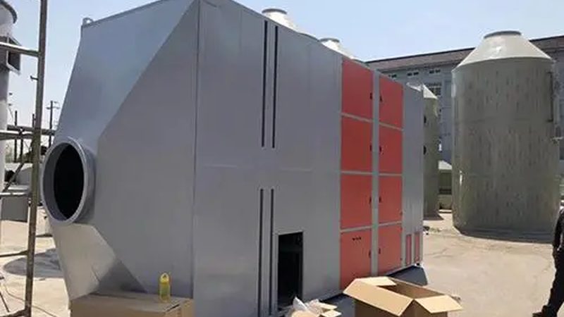 布袋除尘器按照工作原理和结构形式可分为以下几类：